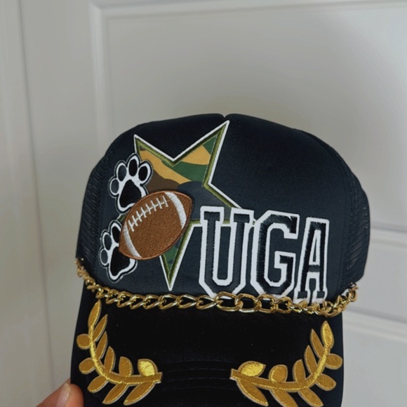 University of Georgia, custom trucker hat - Picture 3 of 6